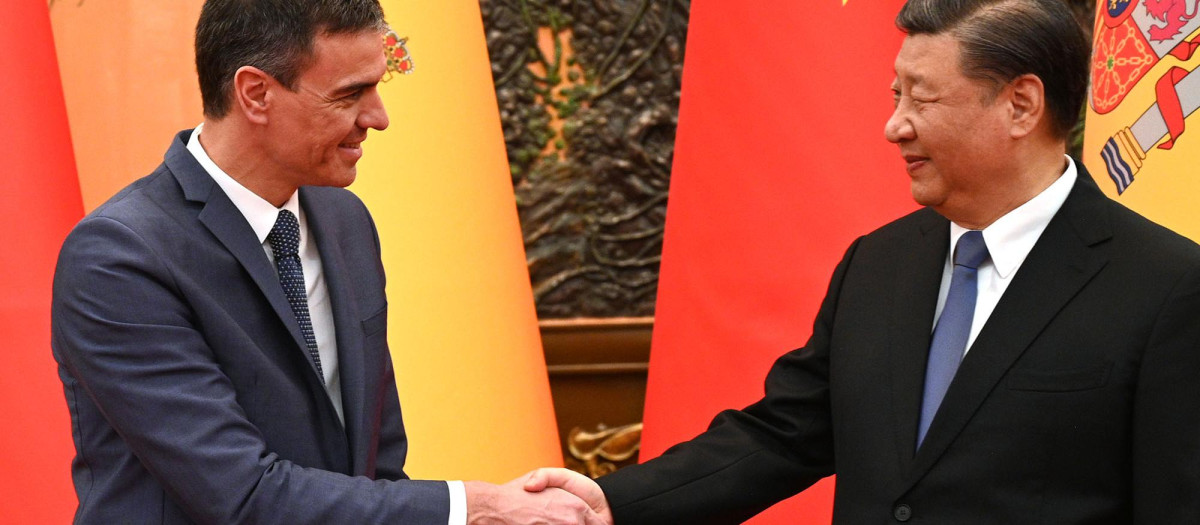 Pedro Sánchez y Xi Jinping, en marzo de 2023 en China