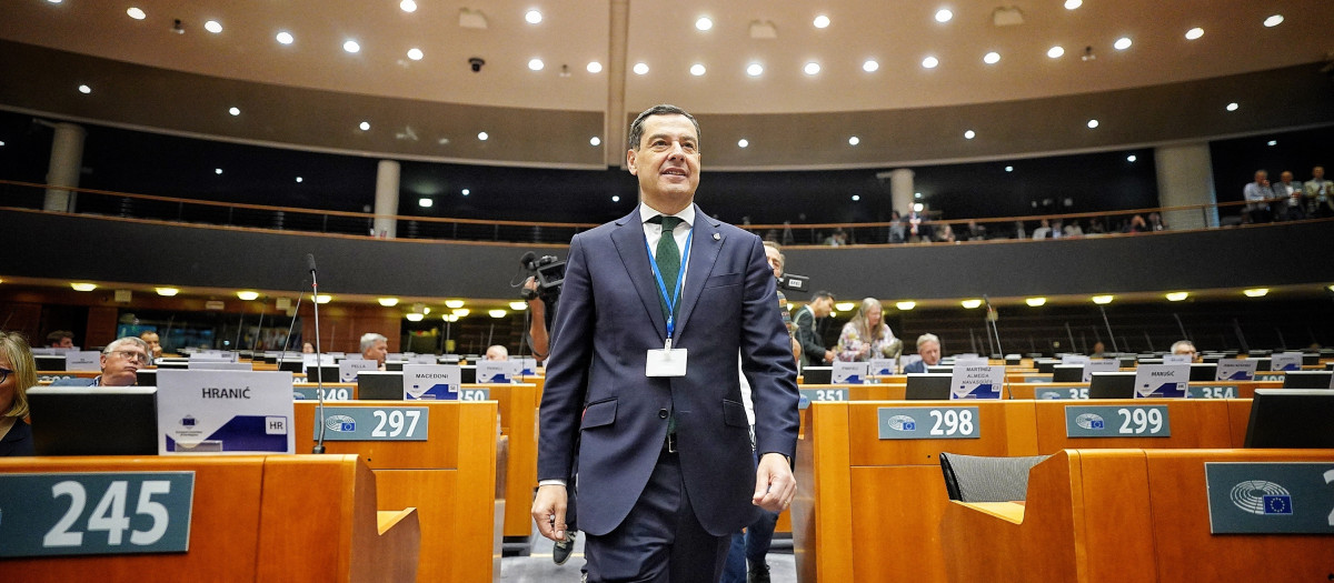 El presidente de la Junta de Andalucía, Juanma Moreno, en el Comité de las Regiones