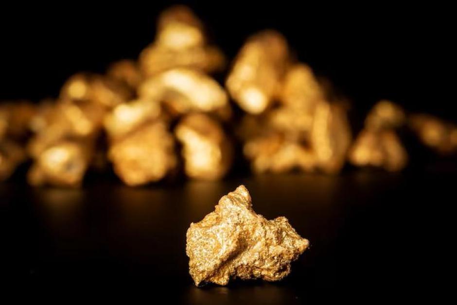 Grandes pepitas de oro